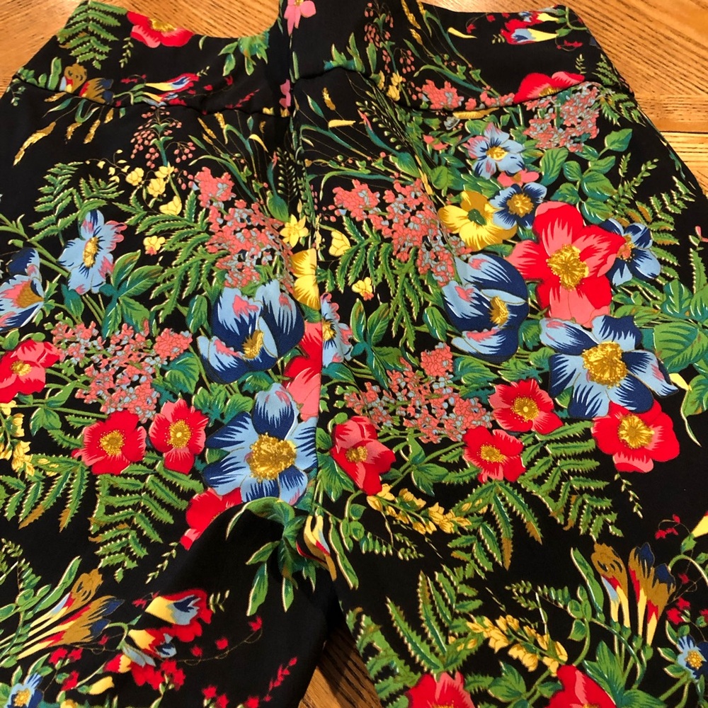 Soft Surroundings In Bloom Floral Slim Ankle Pants Sz M Pull On  Stretch Casual - Picture 7 of 15